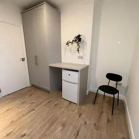 Lower Kilmacredock - Intel * Лейкслип