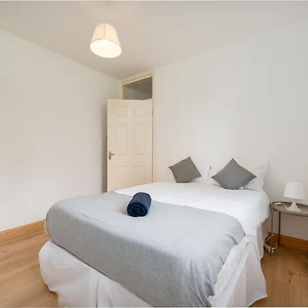 Lower Kilmacredock - Intel