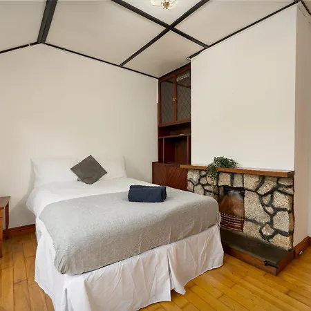 Lower Kilmacredock - Intel