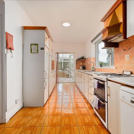 Lower Kilmacredock - Intel Vakantiehuis Leixlip