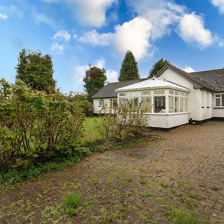 Lower Kilmacredock - Intel