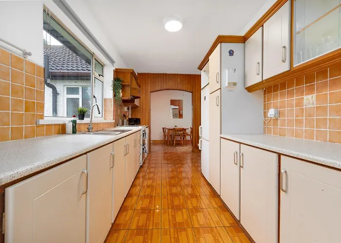 Lower Kilmacredock - Intel * Leixlip