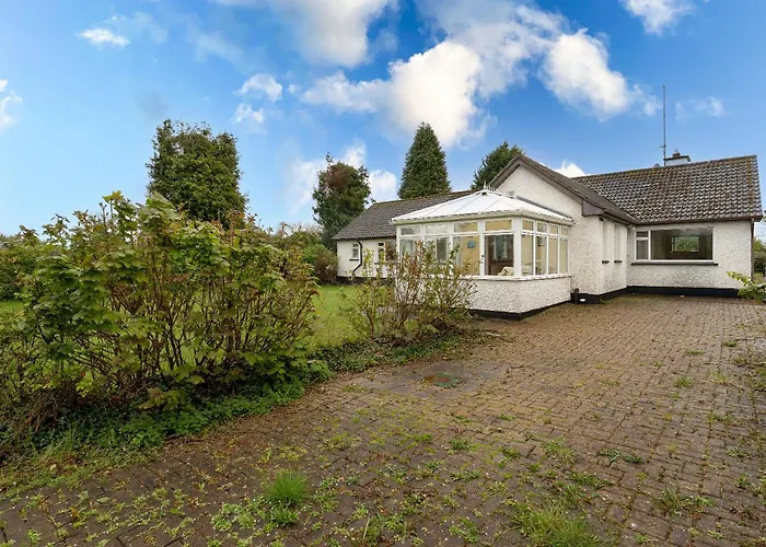 Lower Kilmacredock - Intel